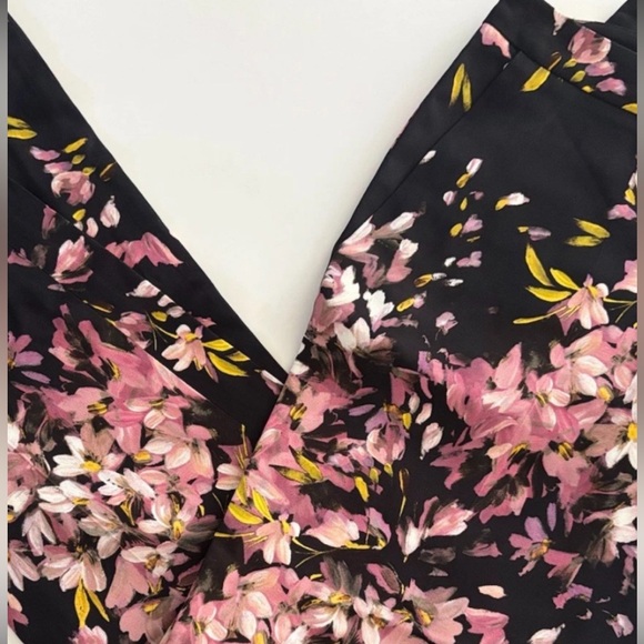Escada Black Floral dress up pants ankle size 6 36 EU - Picture 10 of 13